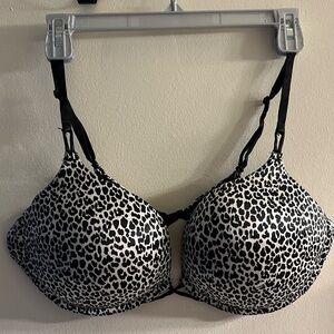 Victoria’s Secret Bombshell Push-Up Bra